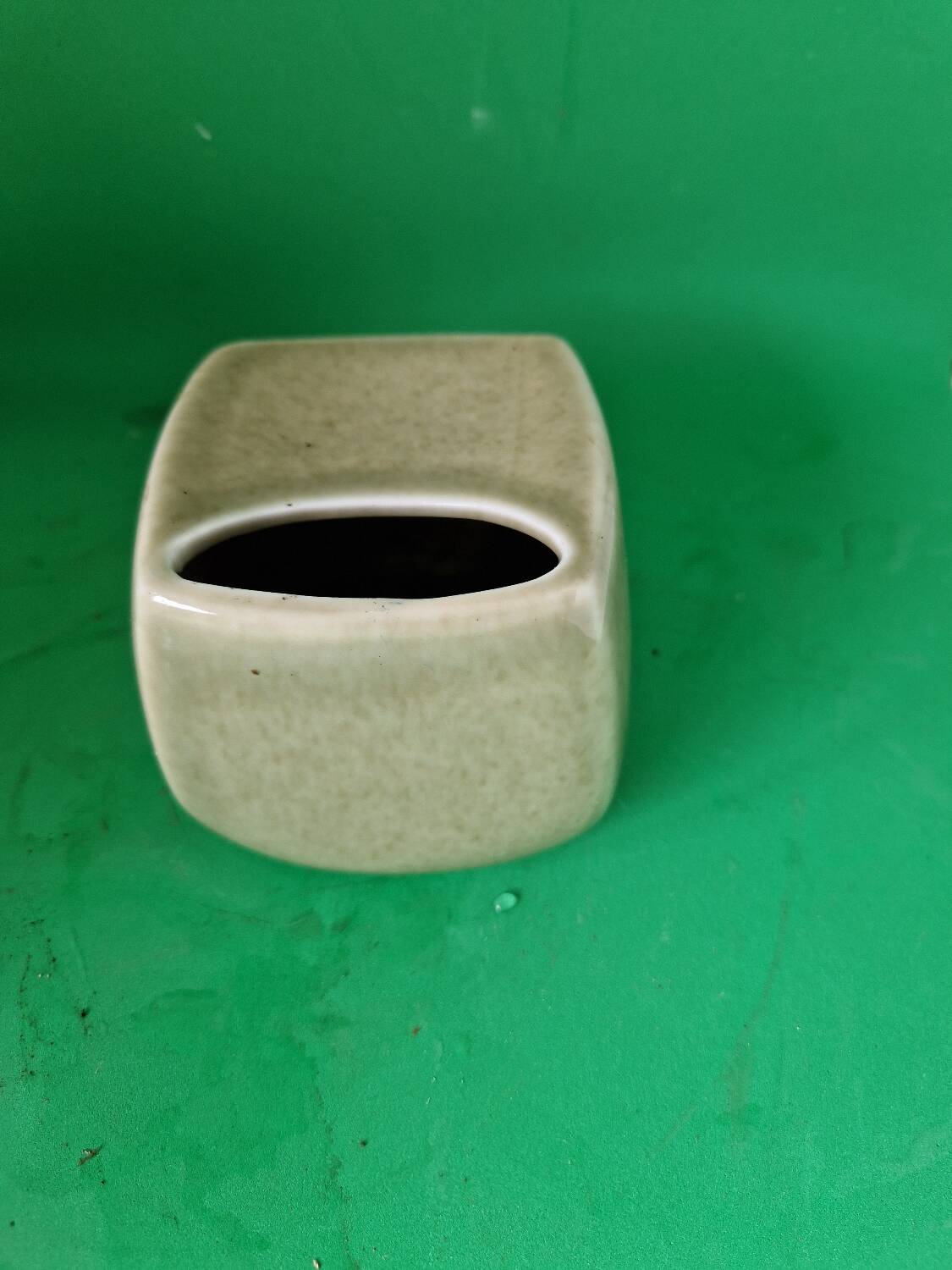 Vase /Vide Poche Virebent  Porcelaine Du Lot Signé Pierre LÉBE DUM