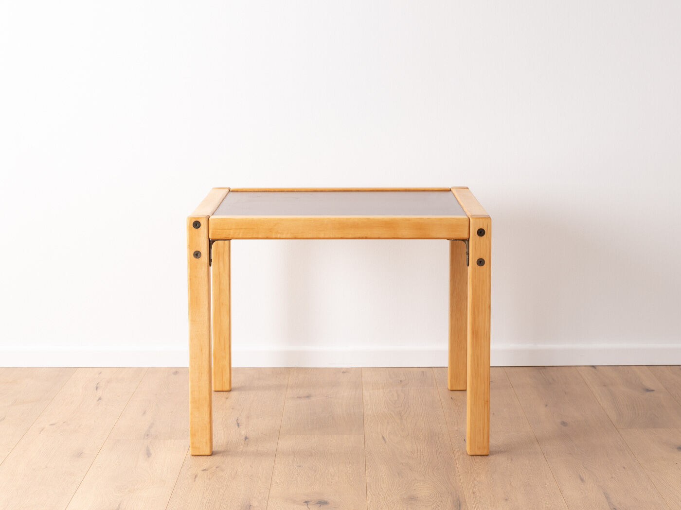 Coffee table, Flötotto