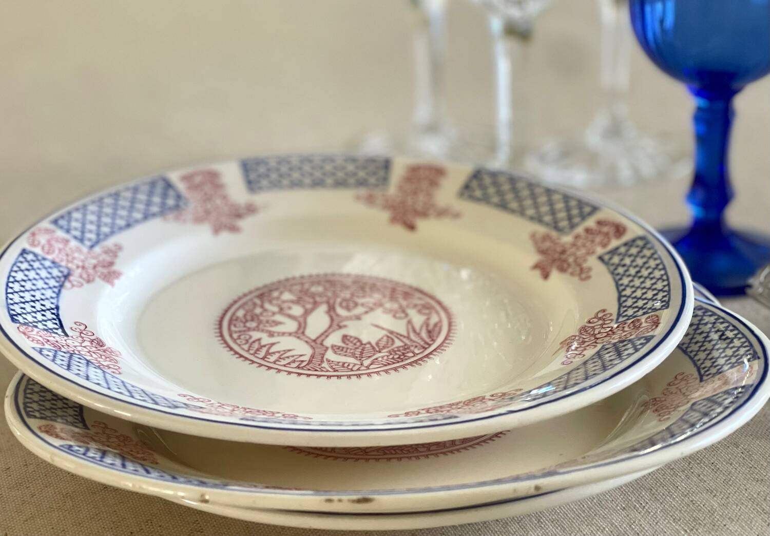 3 Longwy dessert plates.