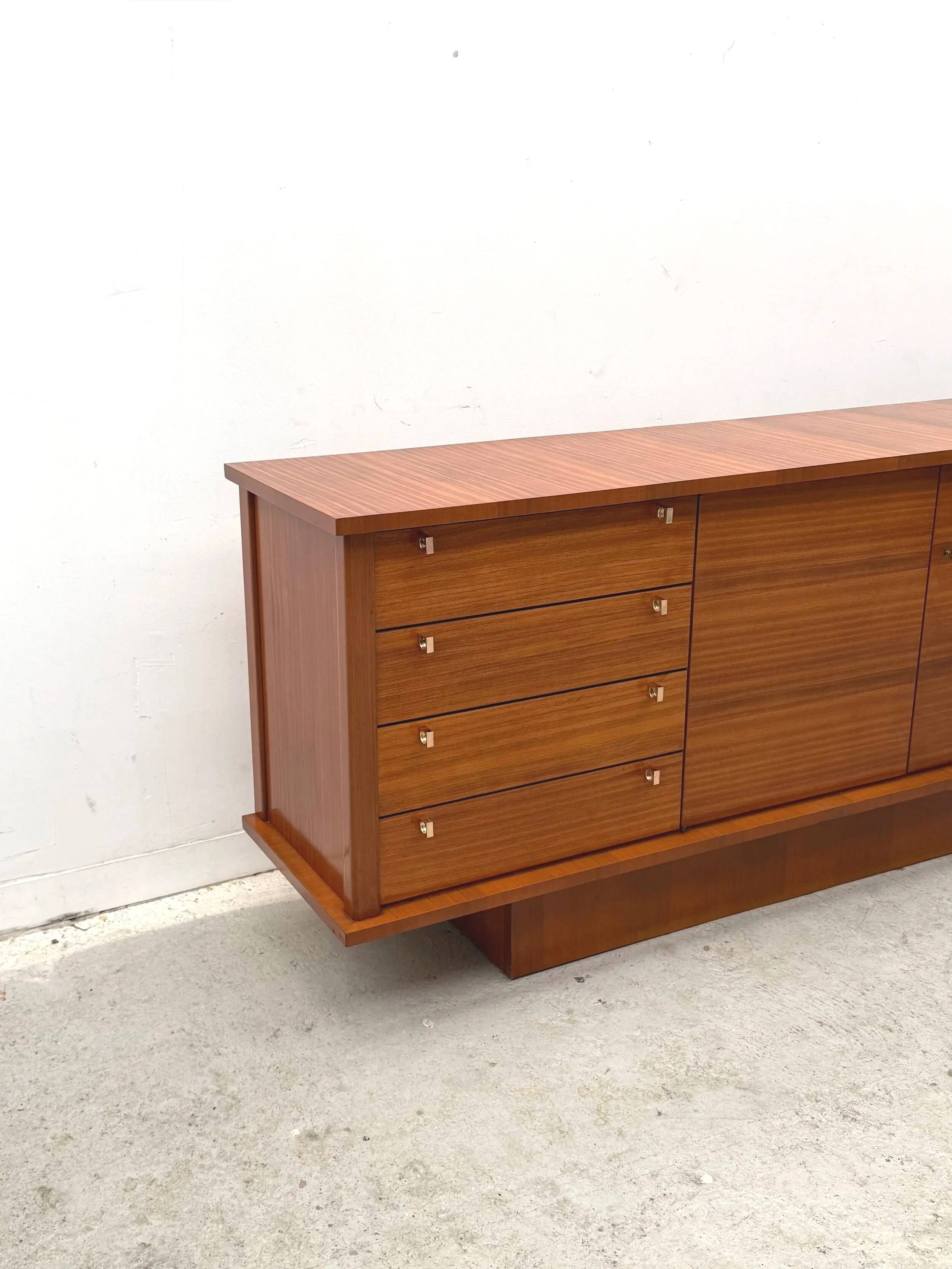 Enfilade by Robert DEBIEVE in mahogany veneer and brass, France 1950.