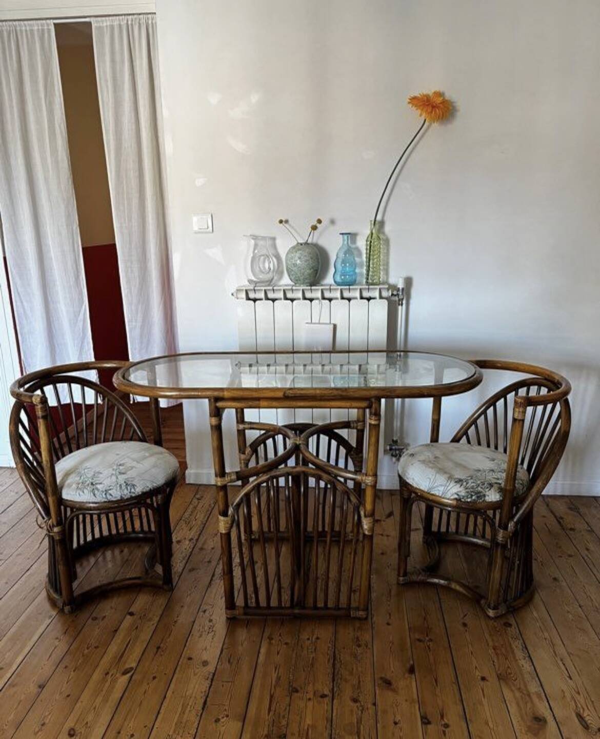 Rattan duo table “head to head”