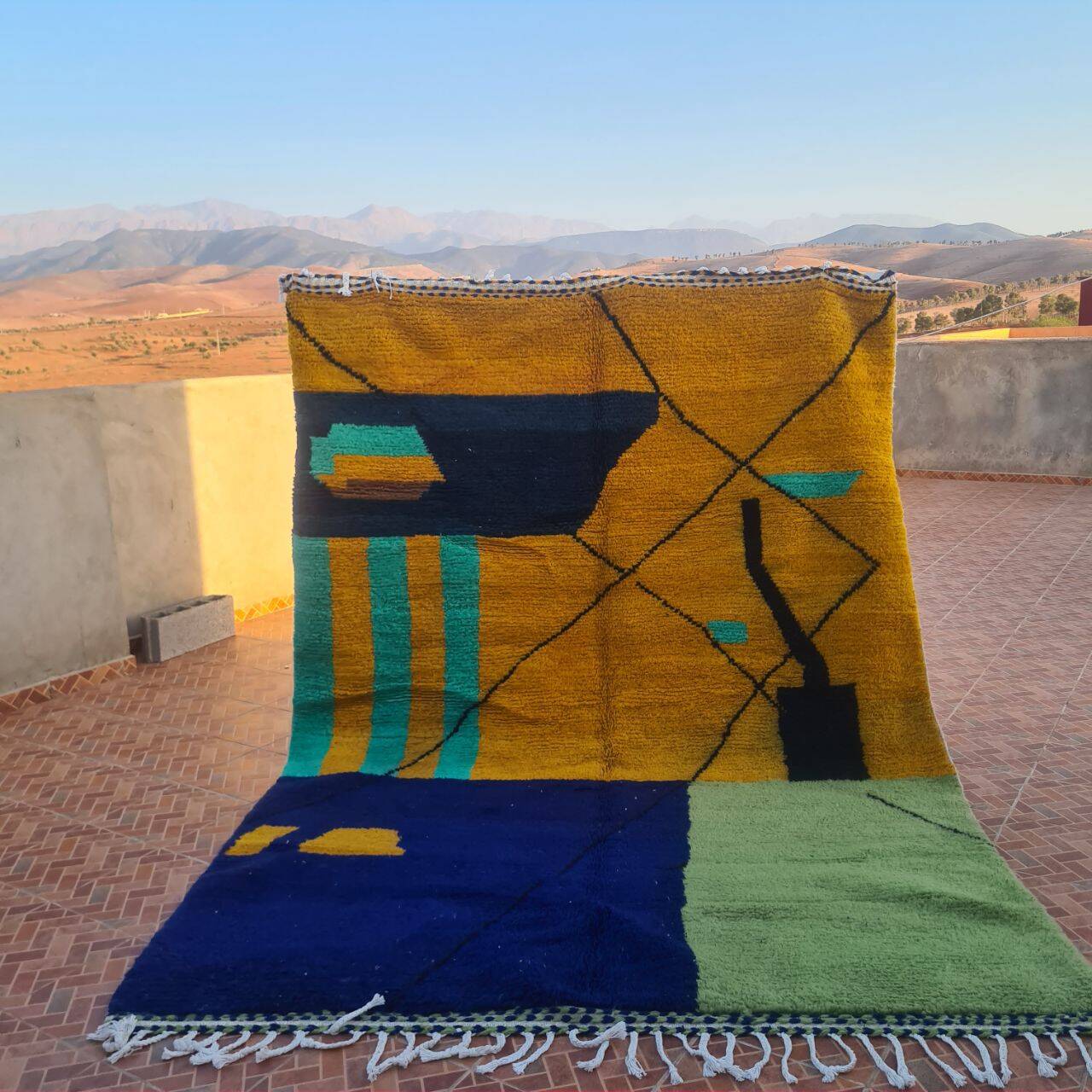 Handmade Moroccan Berber rug 300 x 200 cm