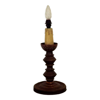 Pied de lampe français milieu du siècle rond bois tourné et cuivre bougie goutte à goutte