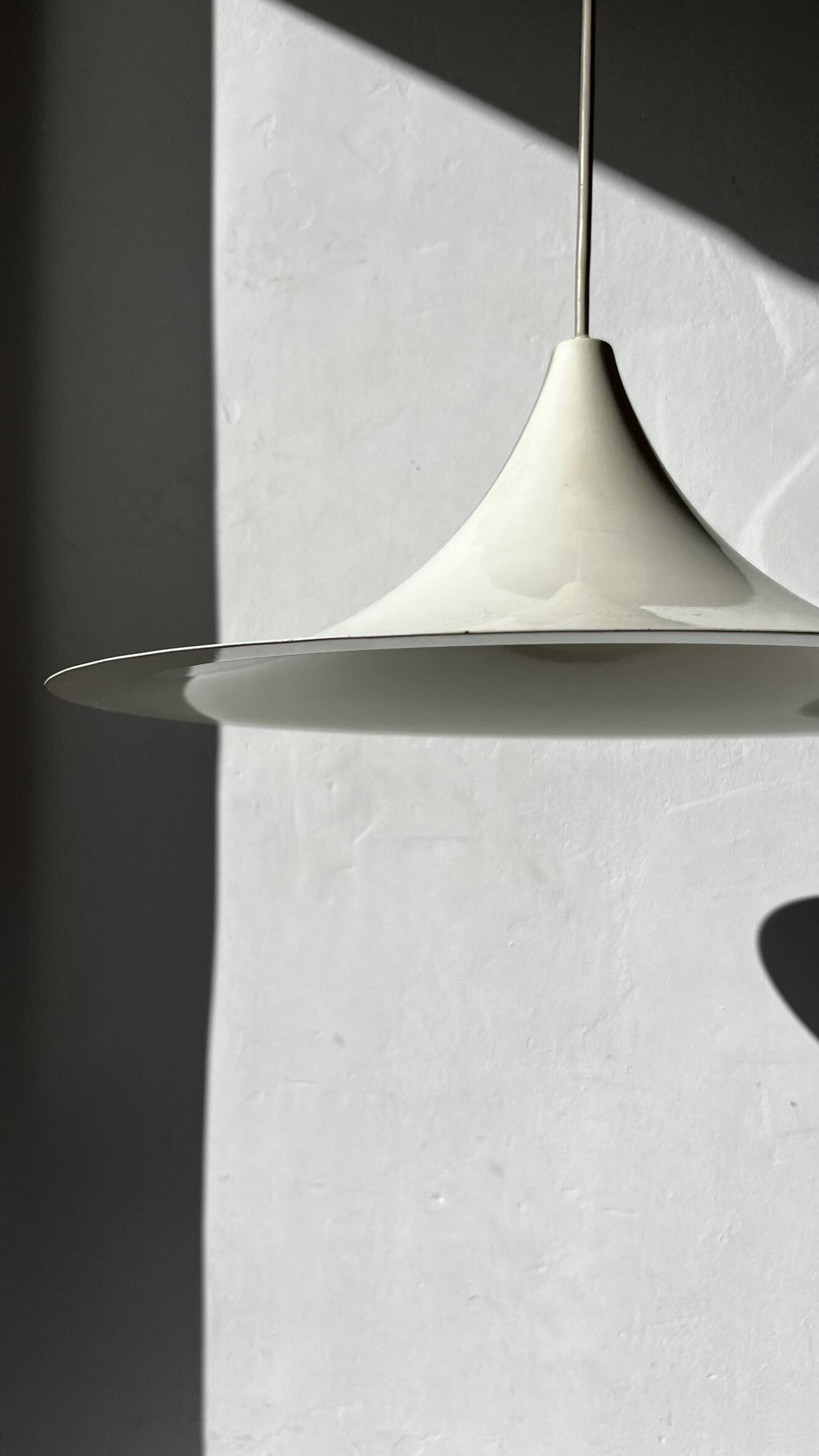 Suspension trumpet style Semi by GUBI (diameter 47cm)
