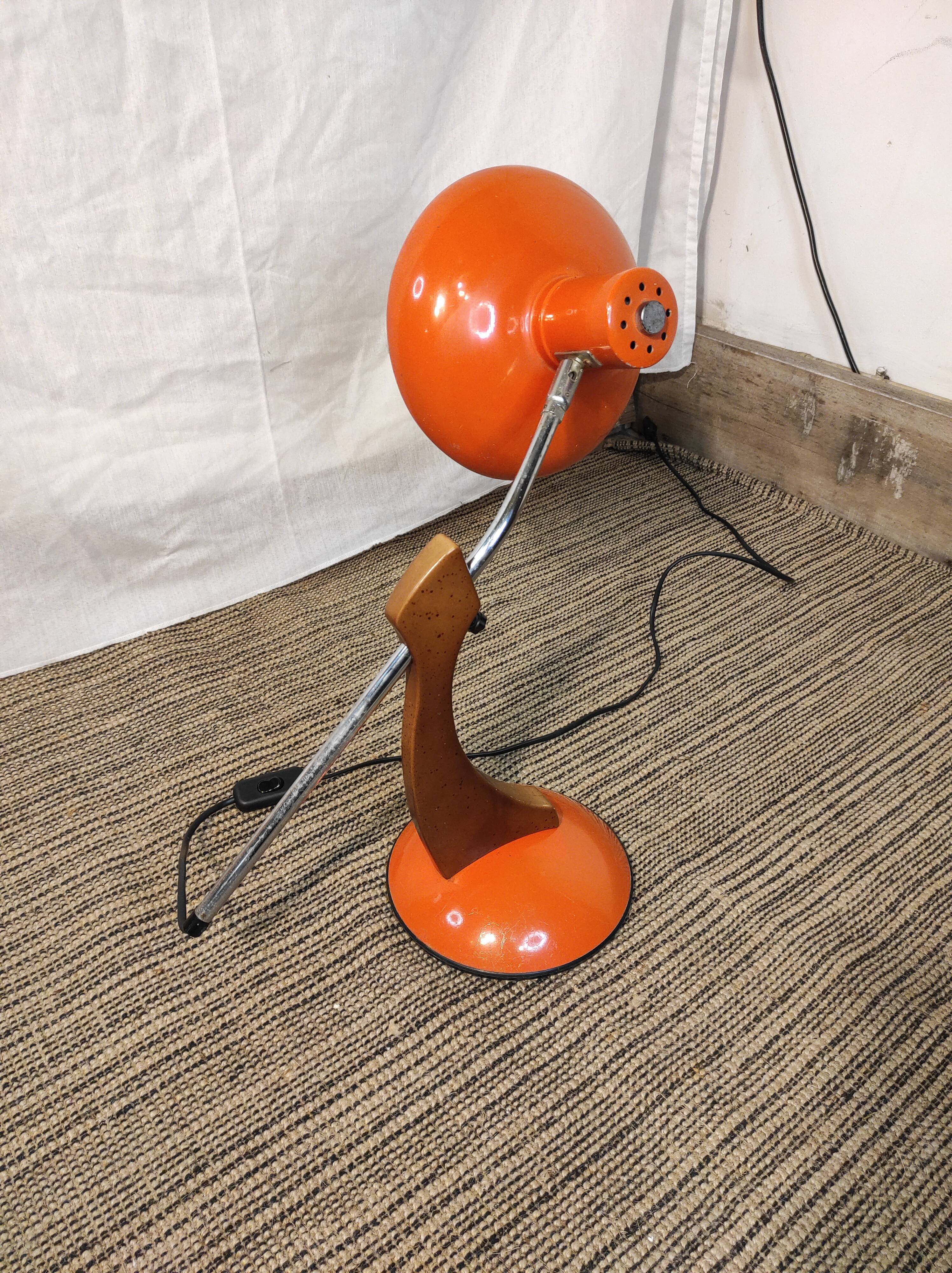 Desk lamp design 1970