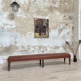 Bistro bench in imitation leather.