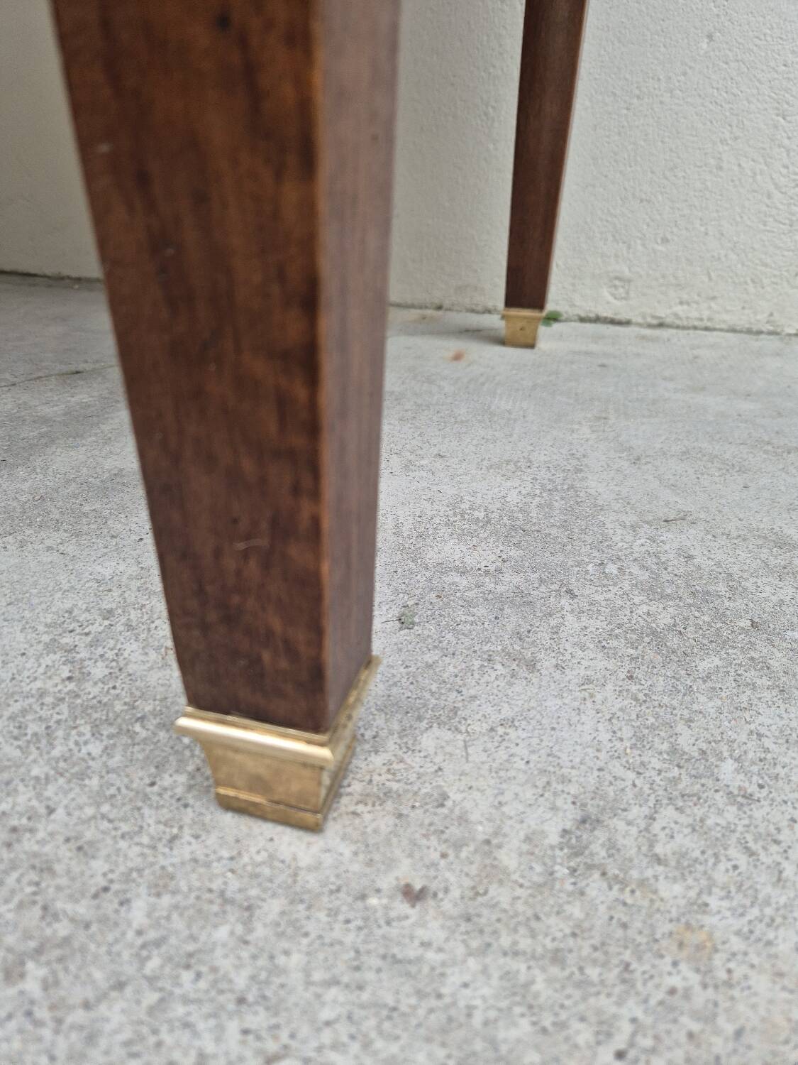 Louis XVI style minister's desk in solid walnut, 4 drawers, old manufacture