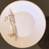 4 country-decorated cups