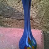 Vase with modern décor
