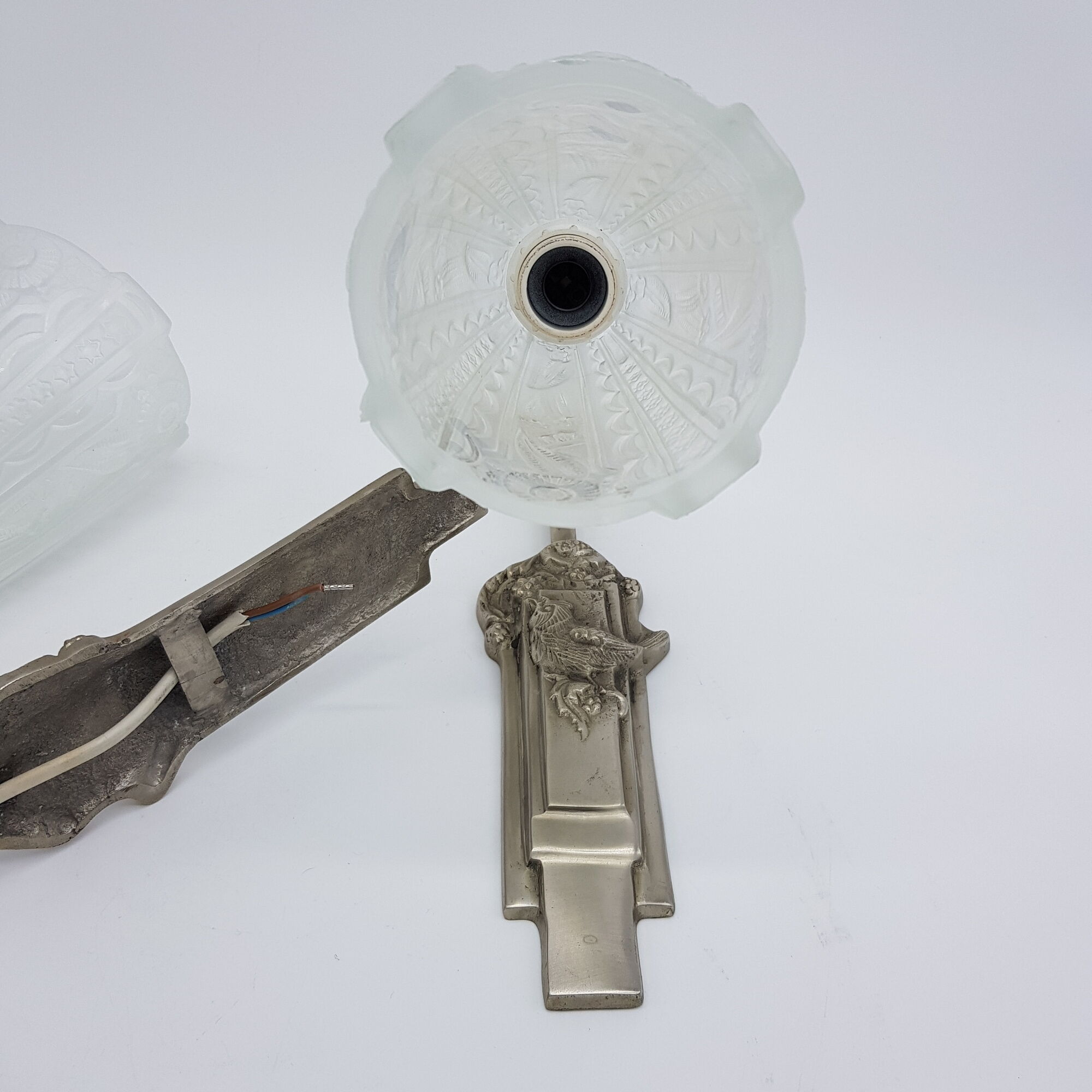 Pair of Art Deco style wall light of pressed glass