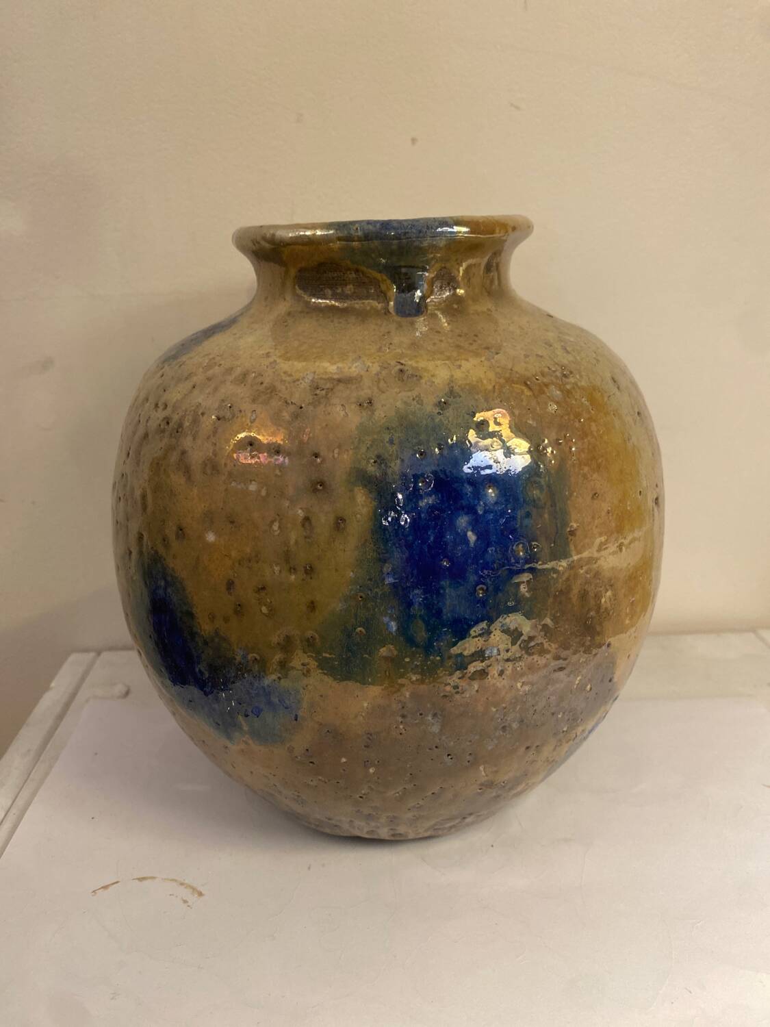 Ceramic ball vase