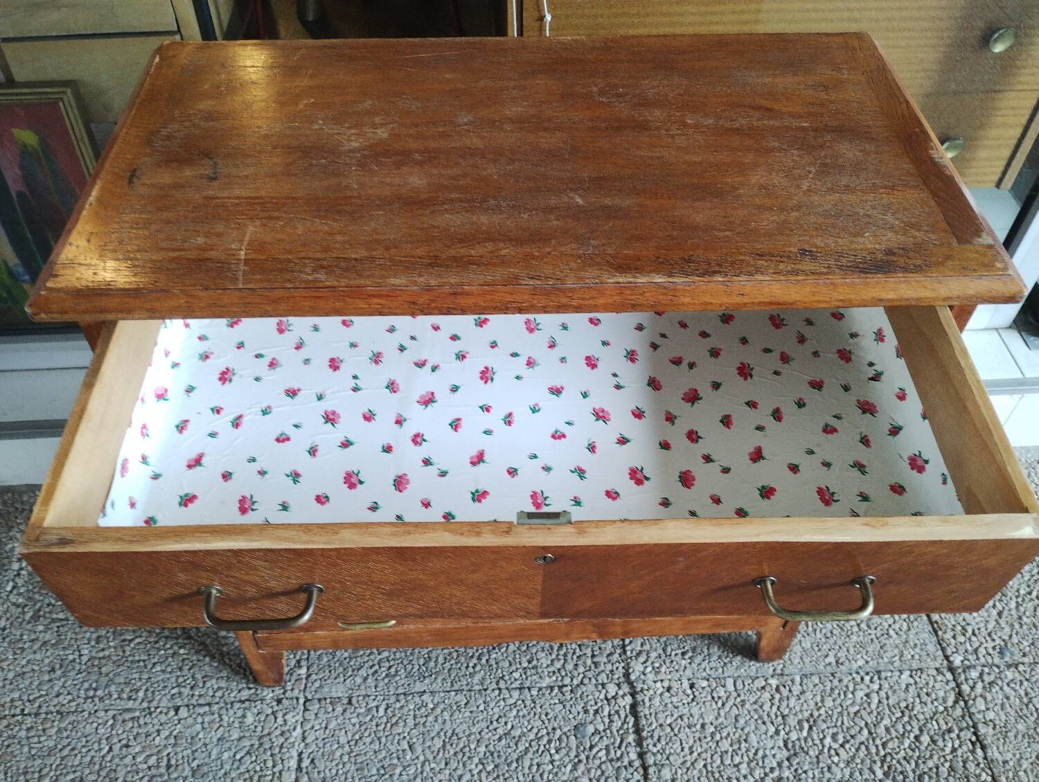 Vintage chest of drawers