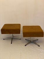 Paire de tabourets pivotants hongrois ottomans