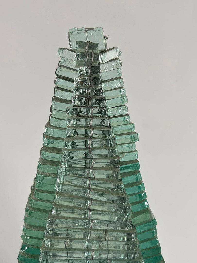 Sculptural pyramid table lamp, glass, France, 1970s.