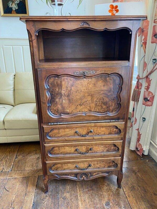 Secrétaire en bois et loupe d’orme style Bressan