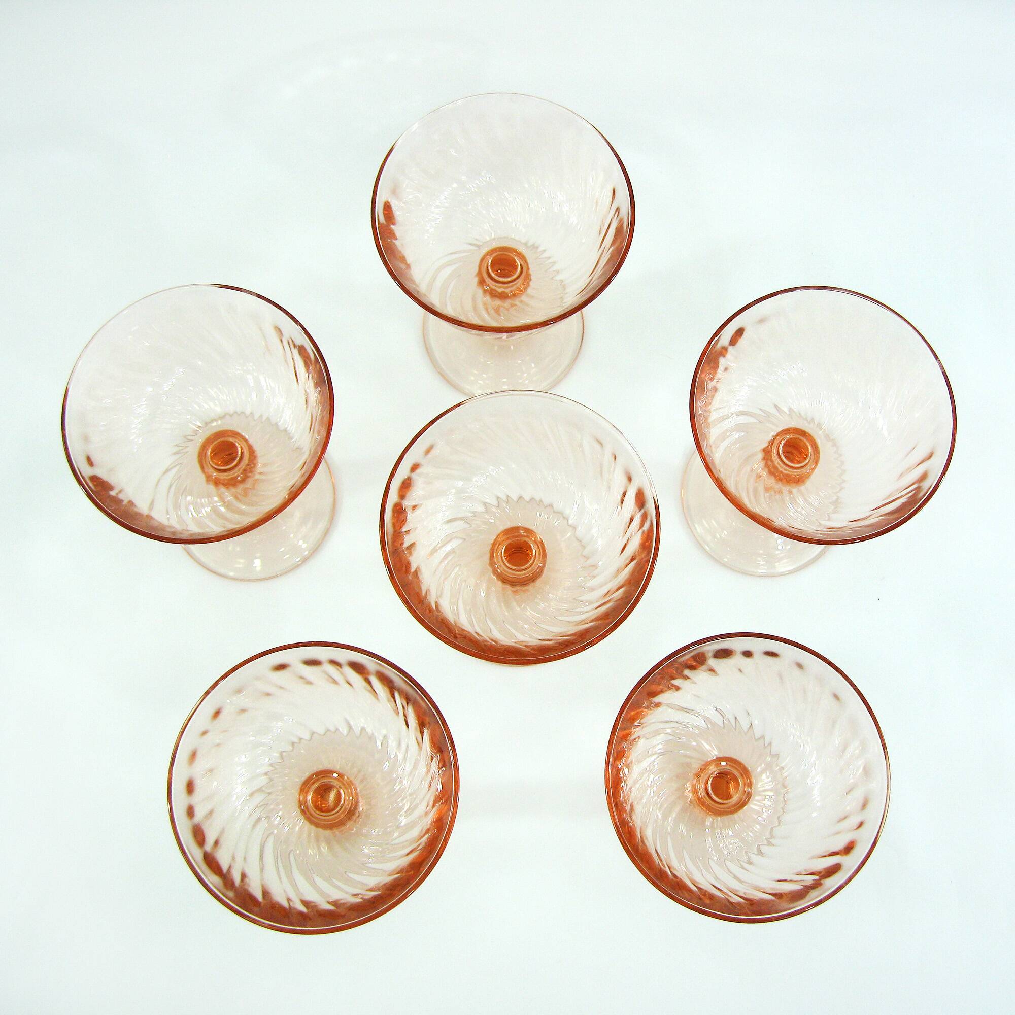 6 Rosaline Luminarc Arcoroc champagne glasses - vintage 80s