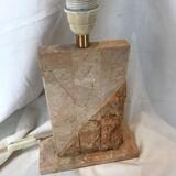 Pied de lampe en travertin