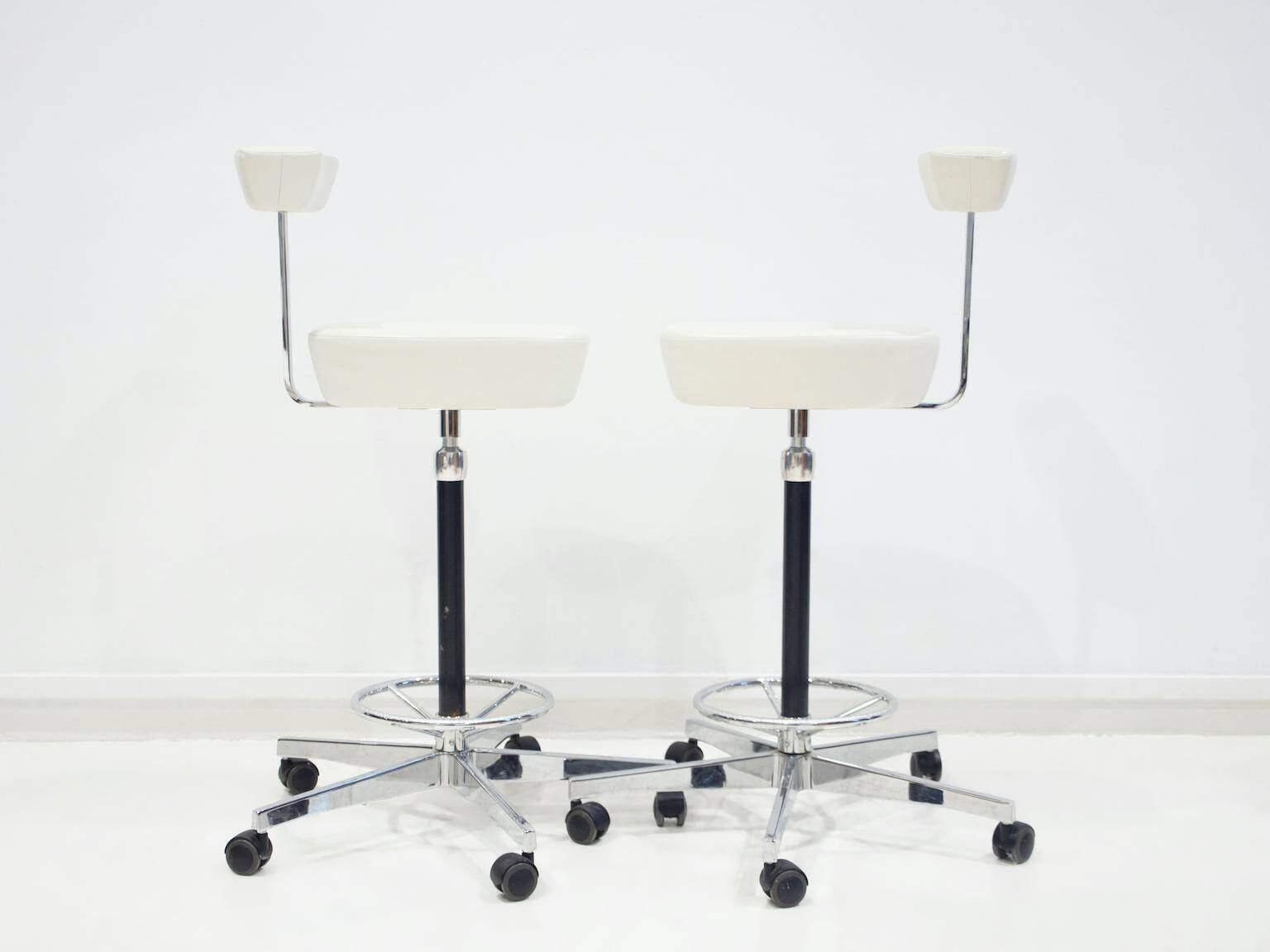 Nelson White chair pair for Vitra