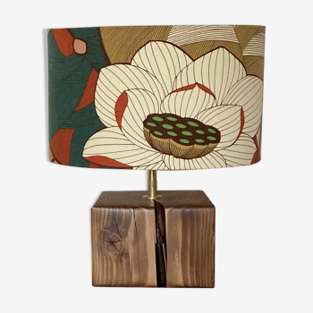 Table lamp