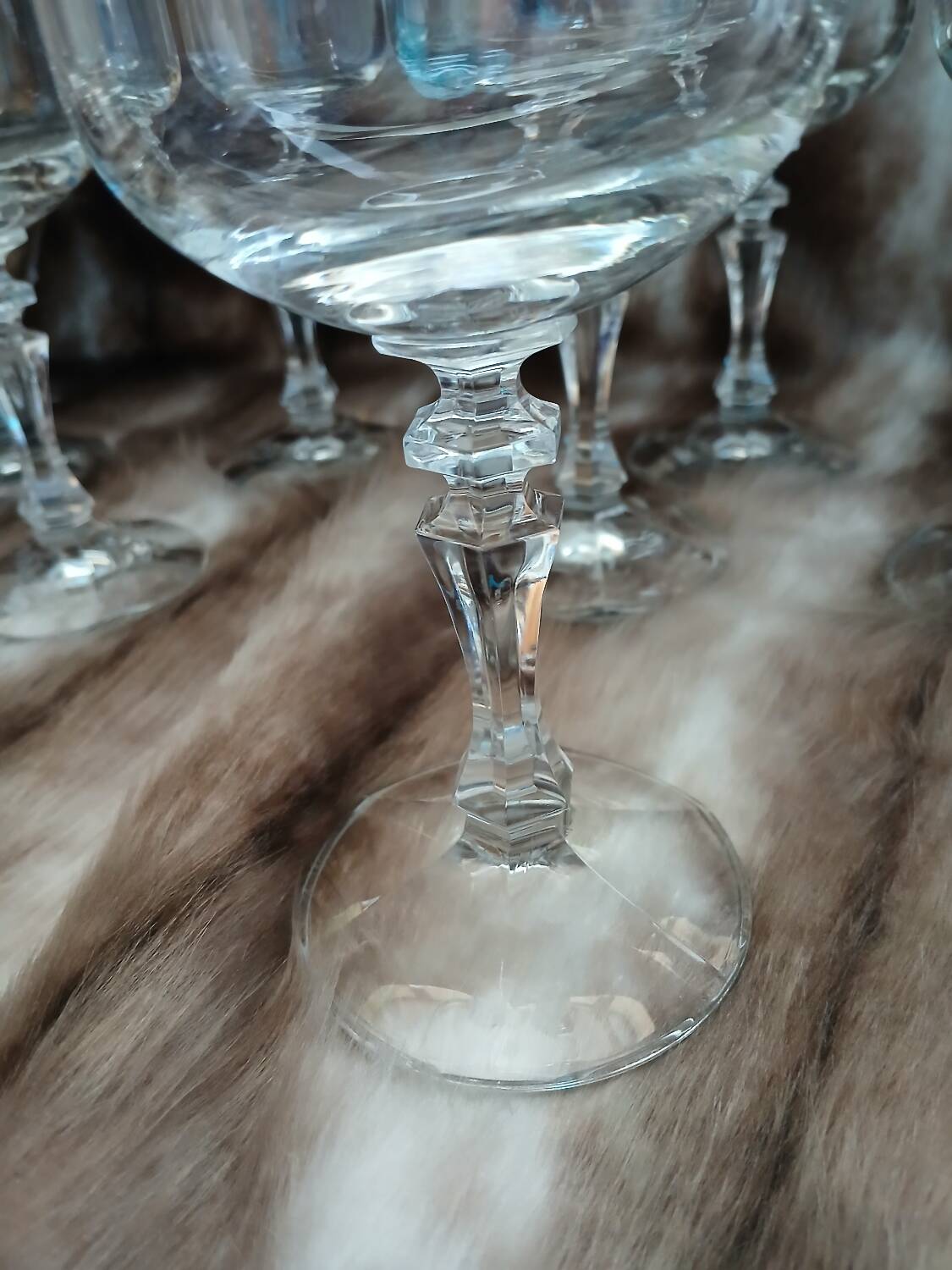 11 crystal stem glasses