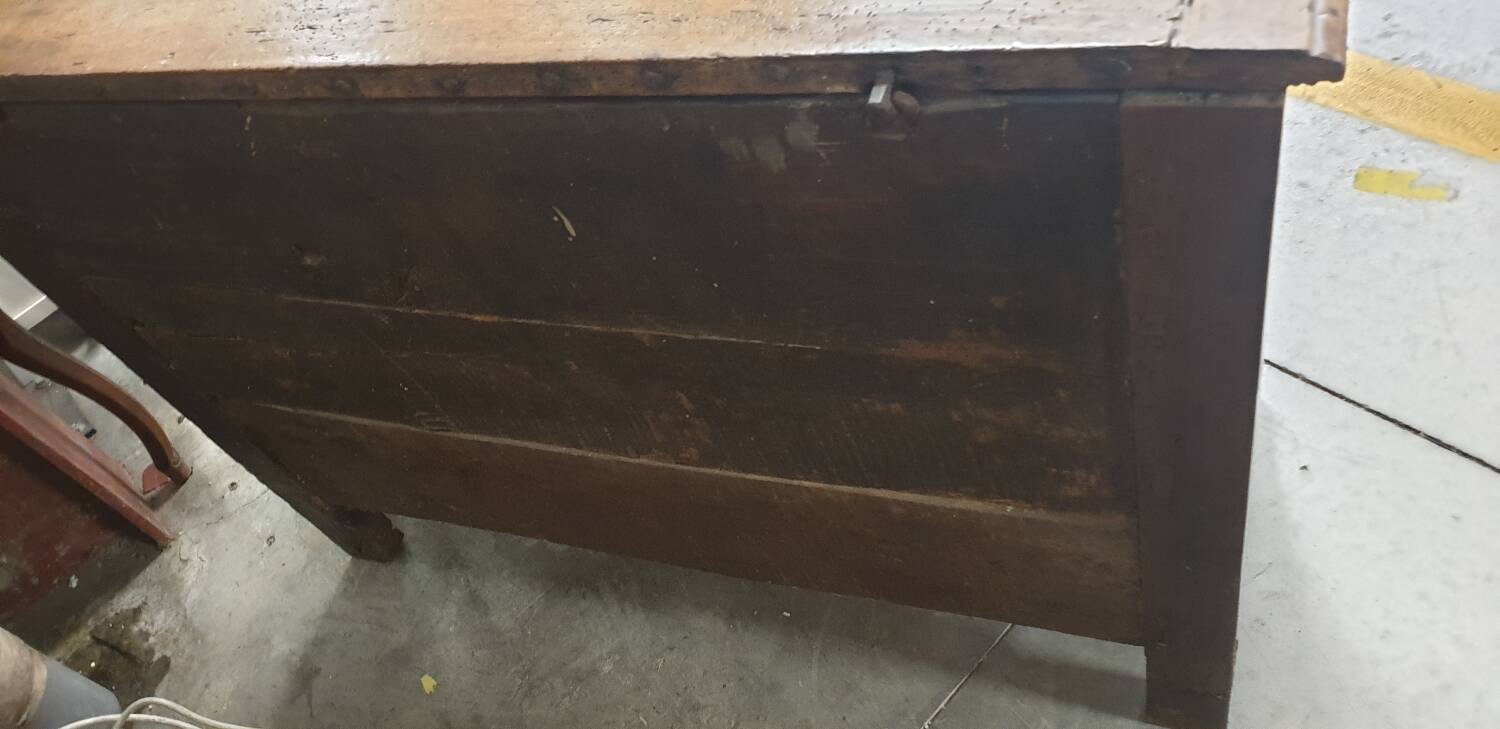 Provençal kneading buffet