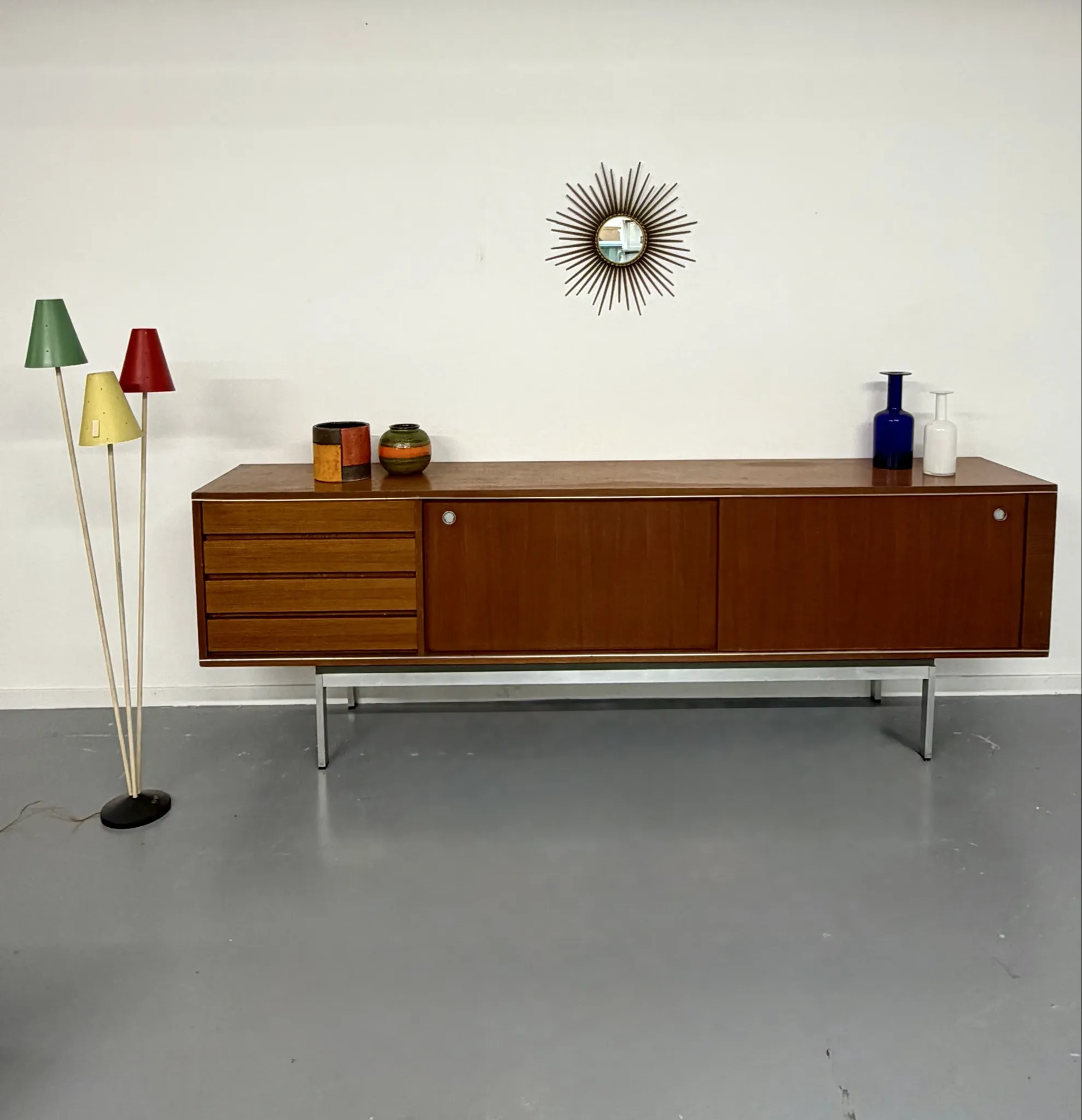 Large sideboard 1960s design Pieter De Bruyne V-Form vintage
