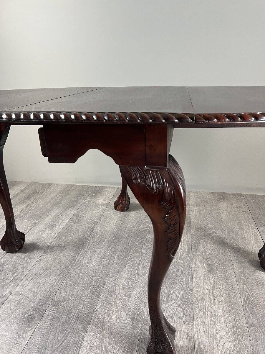Mahogany drop-leaf table, 20th century