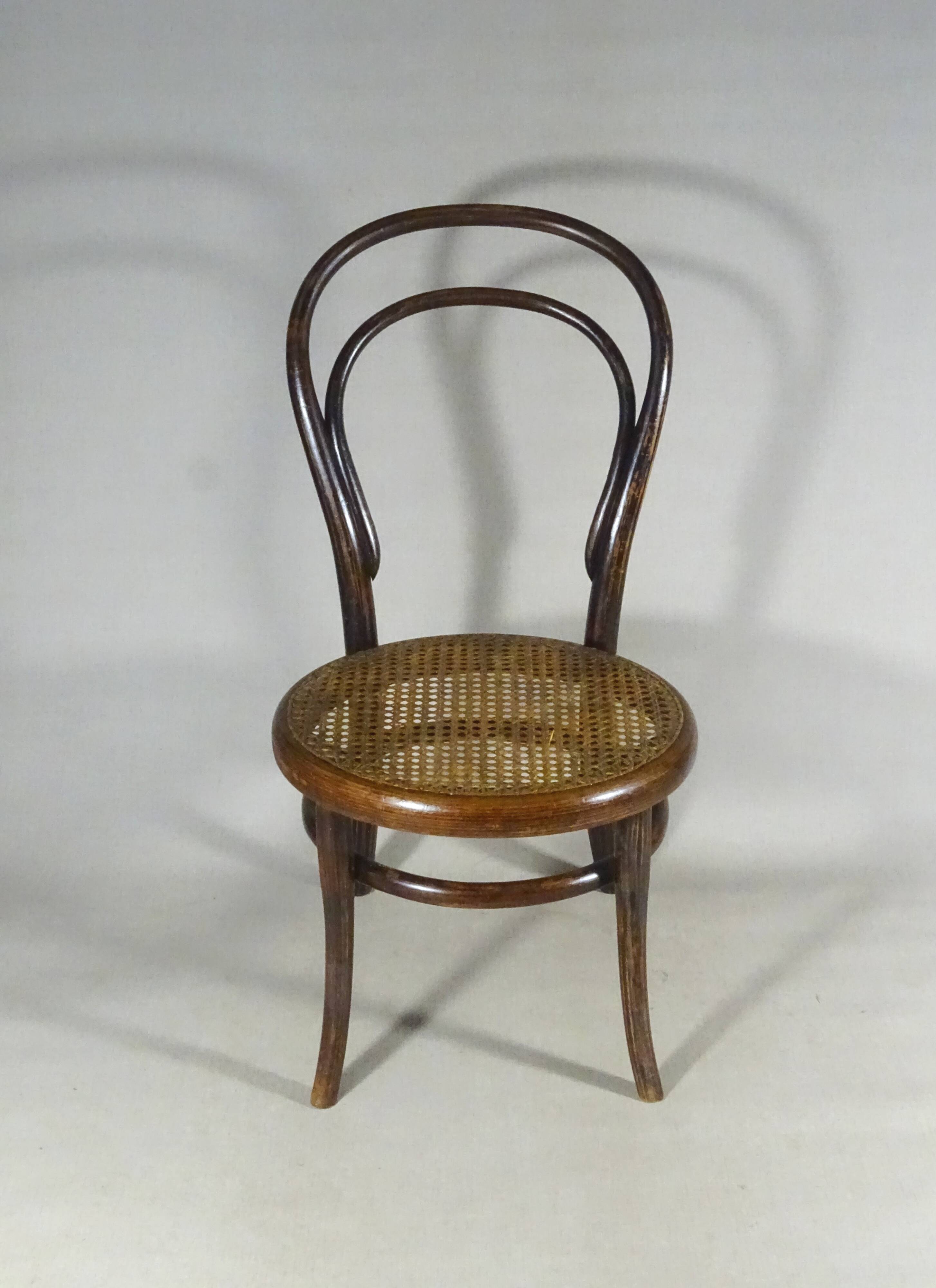 Nanny chair No. 14 Thonet 1875, original caning