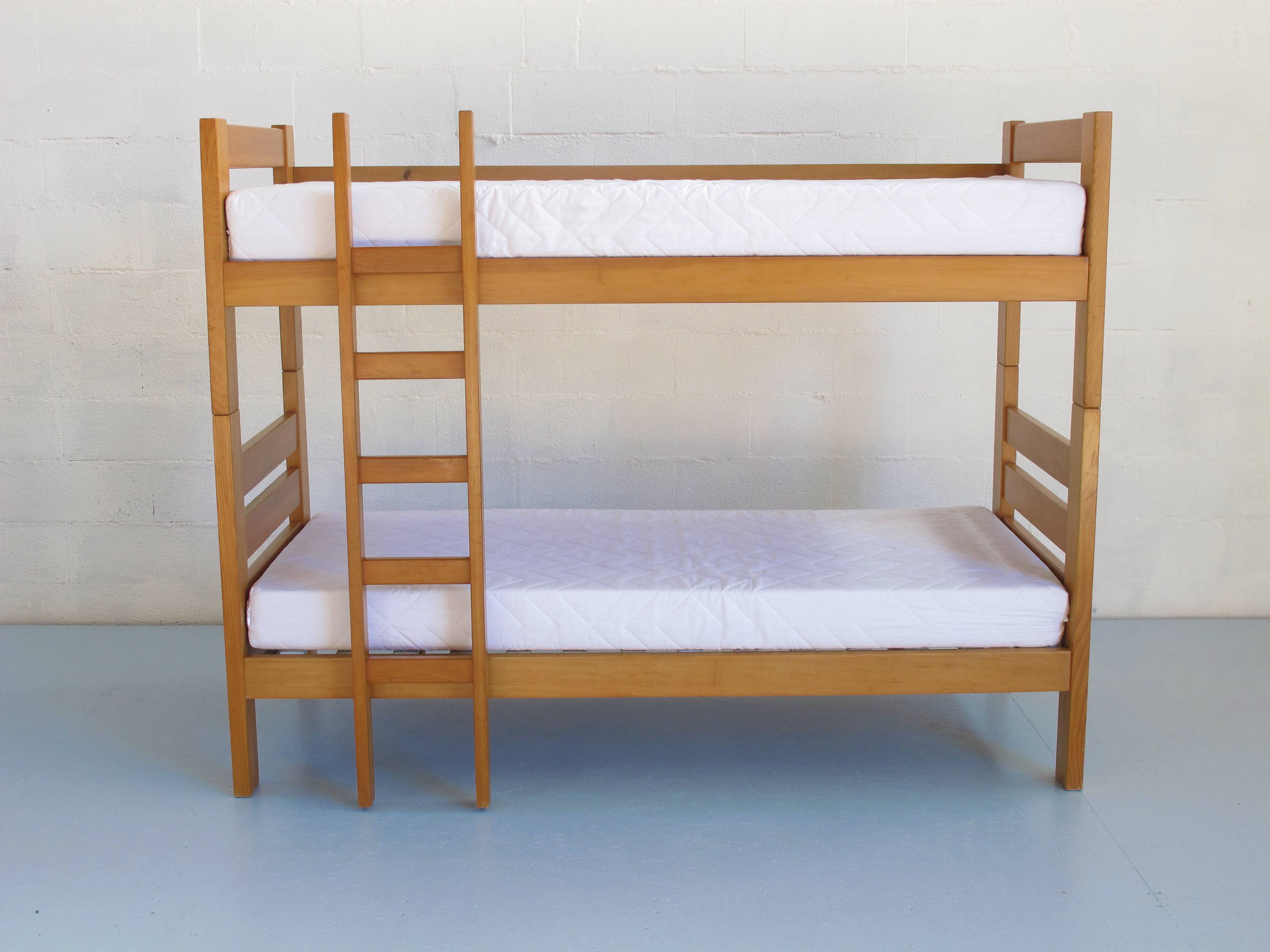 Bunk beds, Regain edition, Les Arcs 1600 Charlotte Perriand
