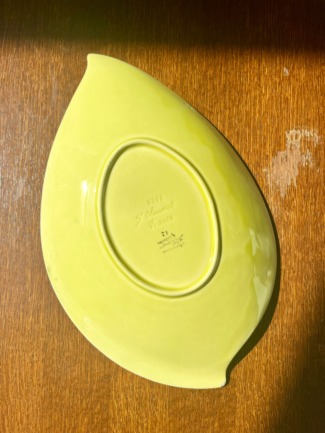 Vintage Saint-Clément plate – ceramic