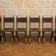 Suite de six chaises de style Renaissance en chêne et cuir