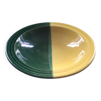 Two-tone hollow dish yellow and green