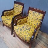 Fake pair of Restoration period shepherdesses