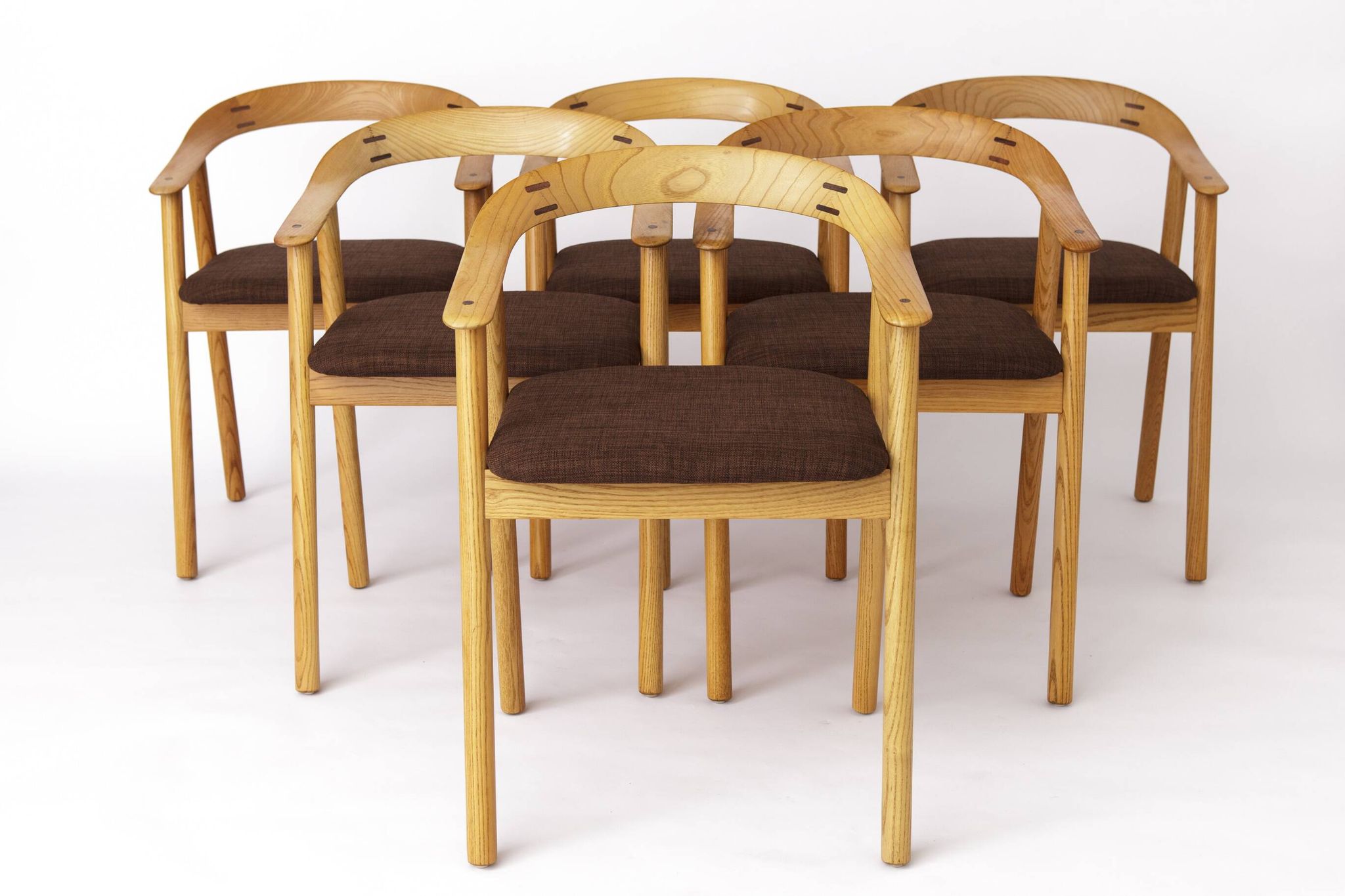 Lot de 6 chaises de salle à manger vintage en chêne – Probablement danoises, années 1970 – Rénovées