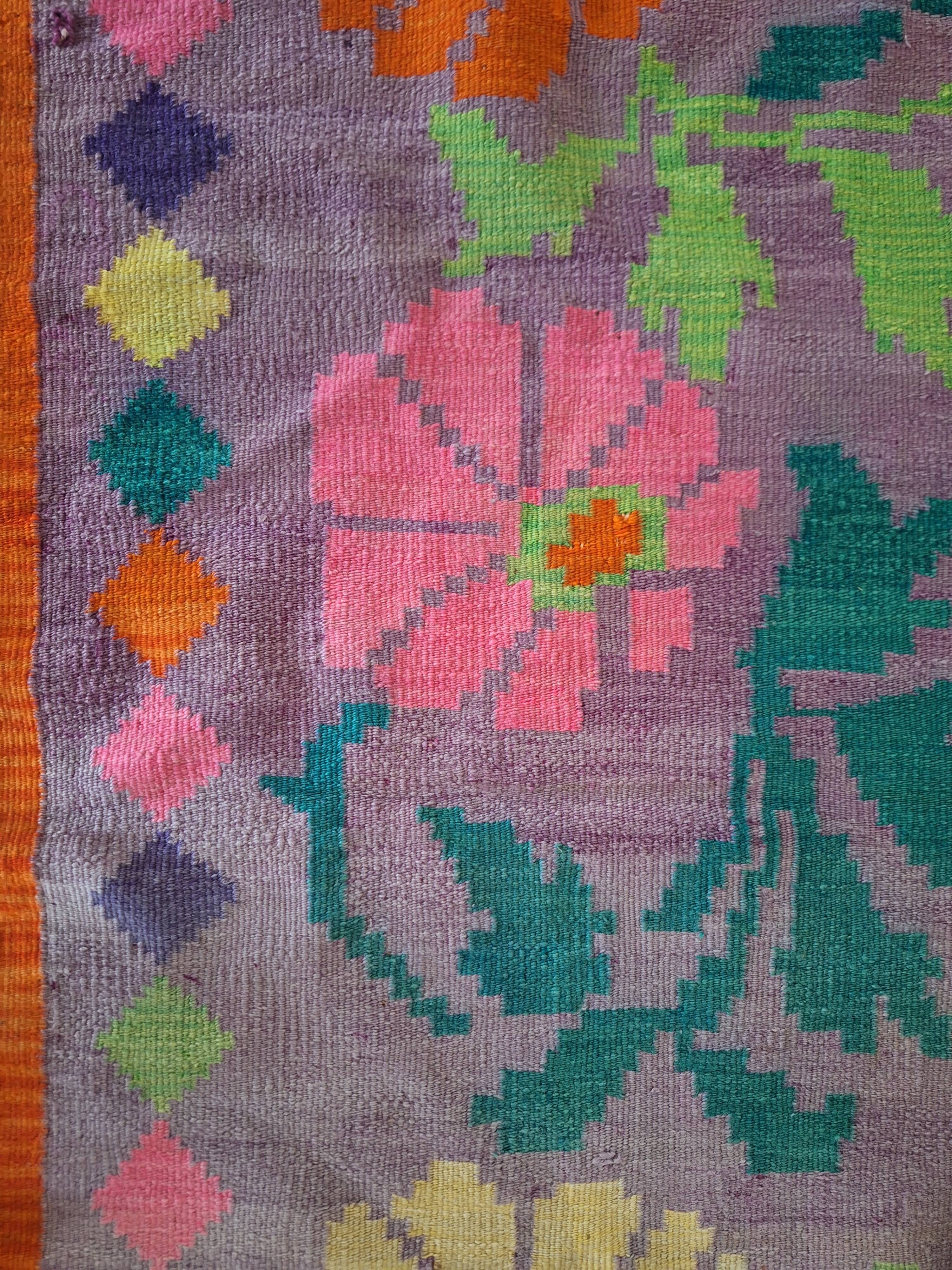 Vintage Woolen Hand Knotted Carpet Keli.