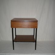 Table de chevet, années 50