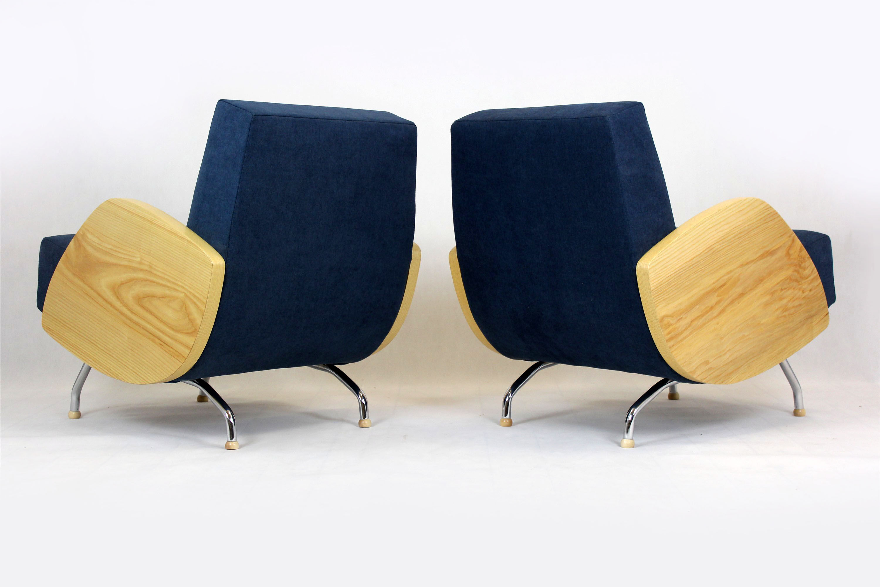 Mid-century r-360 ash armchairs by Janusz Różański, 1960s, Set of 2