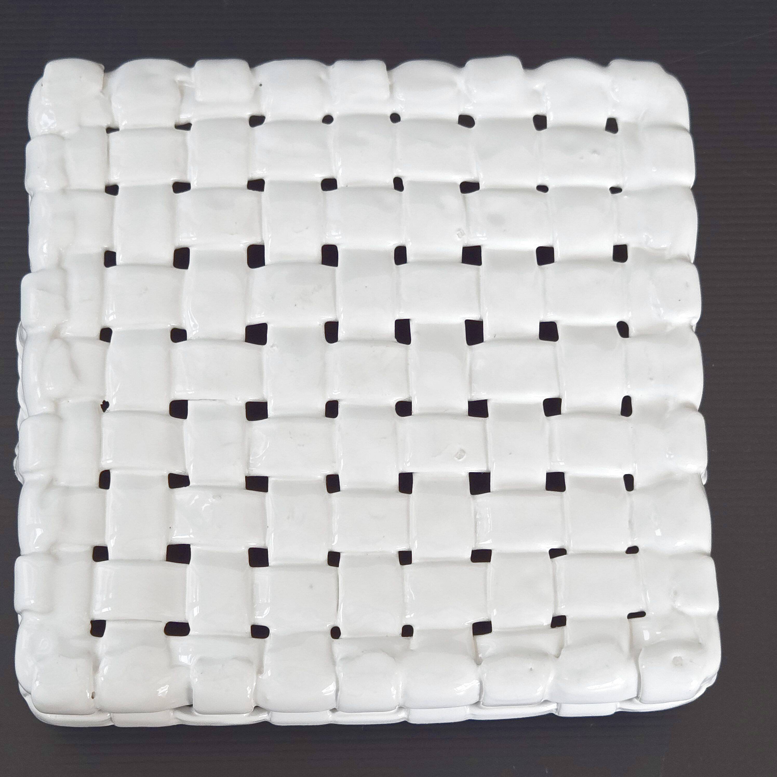 Vintage woven pocket emptier 1960