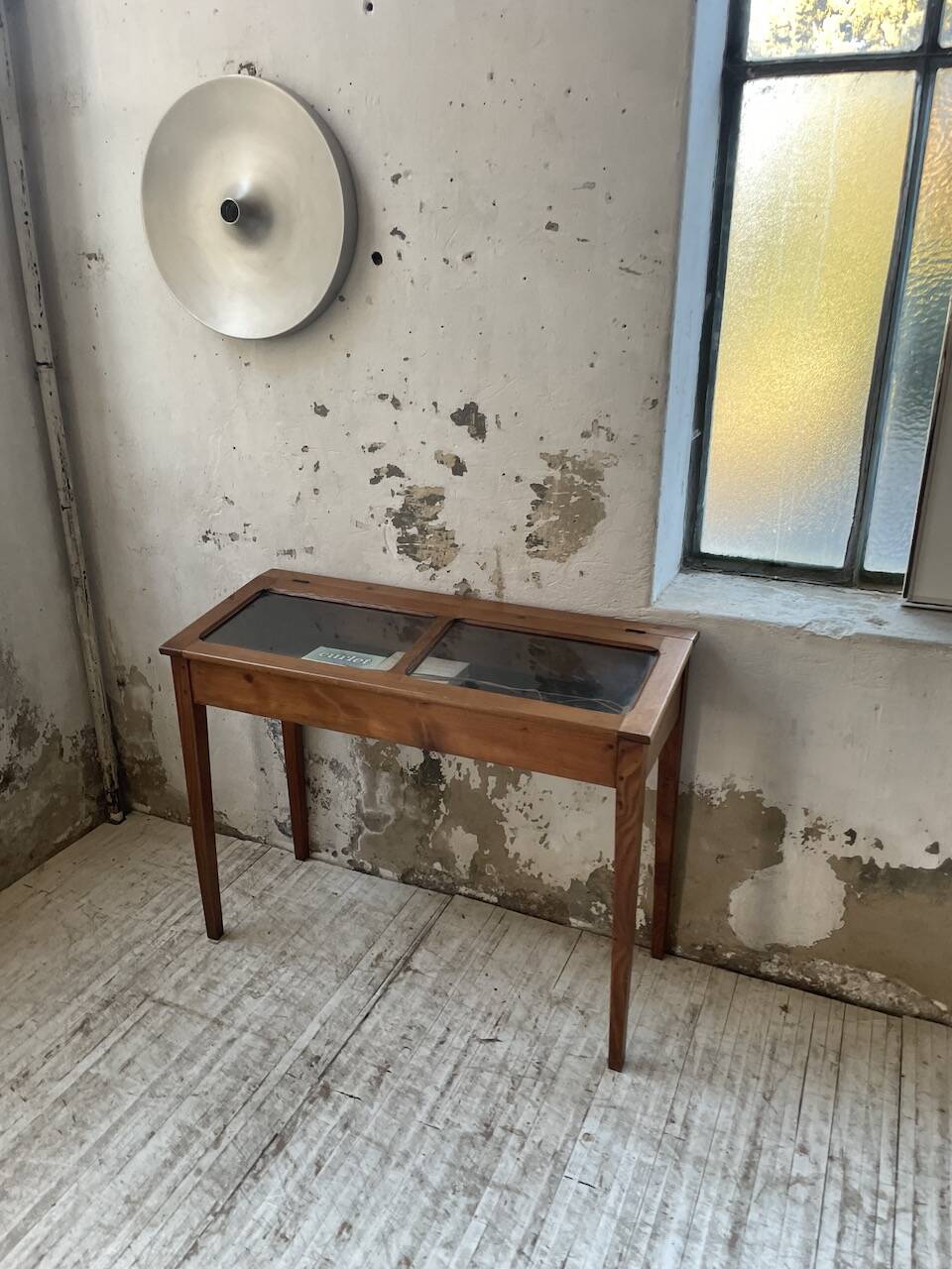 50s display cabinet side table