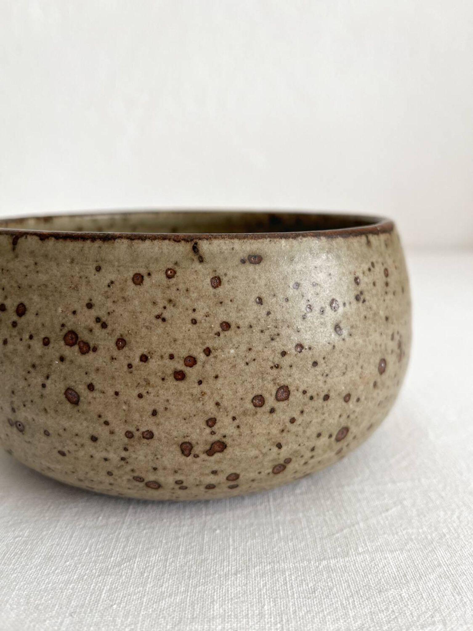 Le Cep vintage pyrite stoneware empty pocket bowl