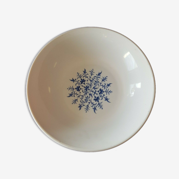 Sovirel hollow dish in arcopal