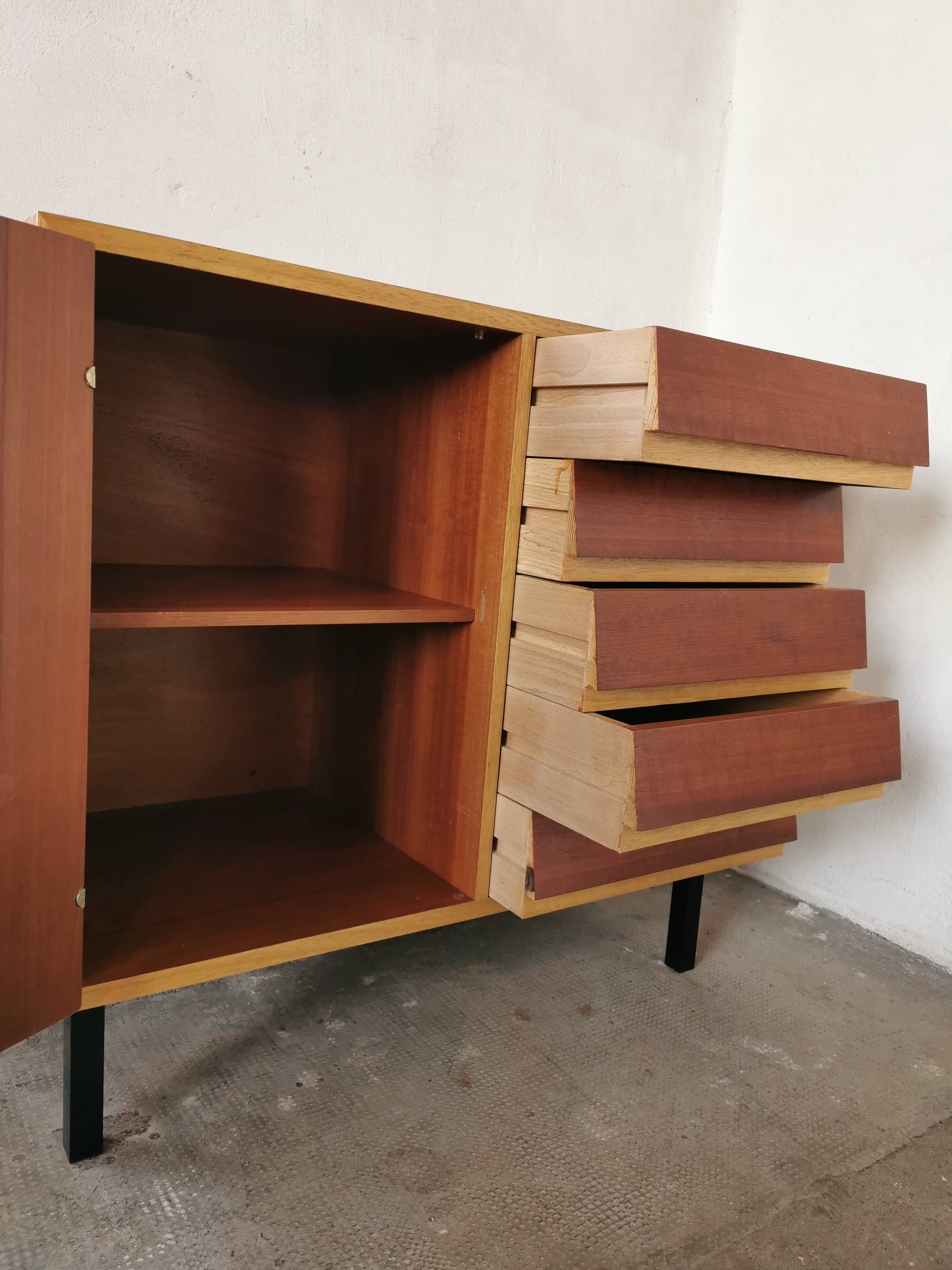 Box sideboard from the 60s