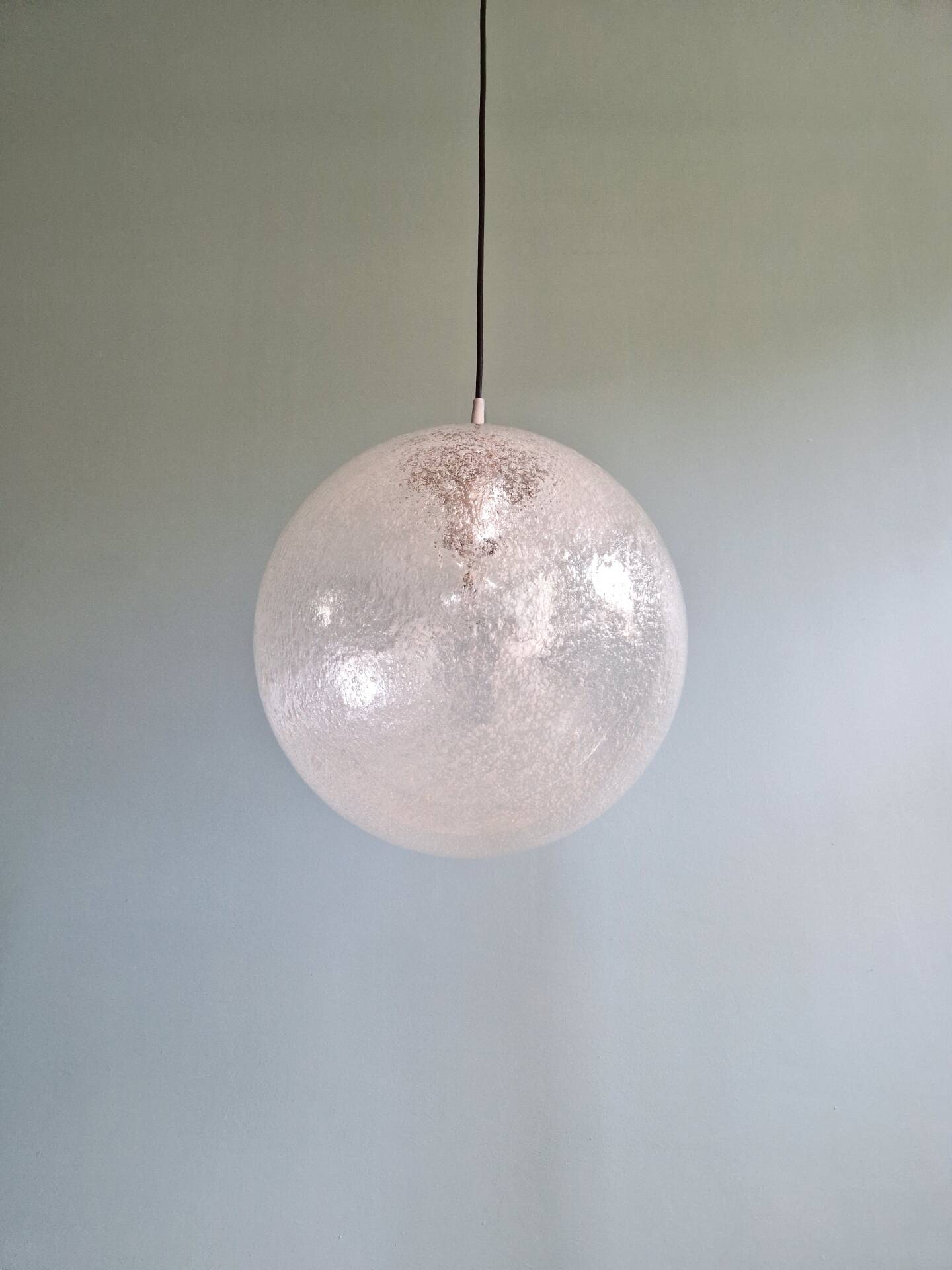 Suspension Space Age in blown bubble glass, Peill & Putzler, 1970