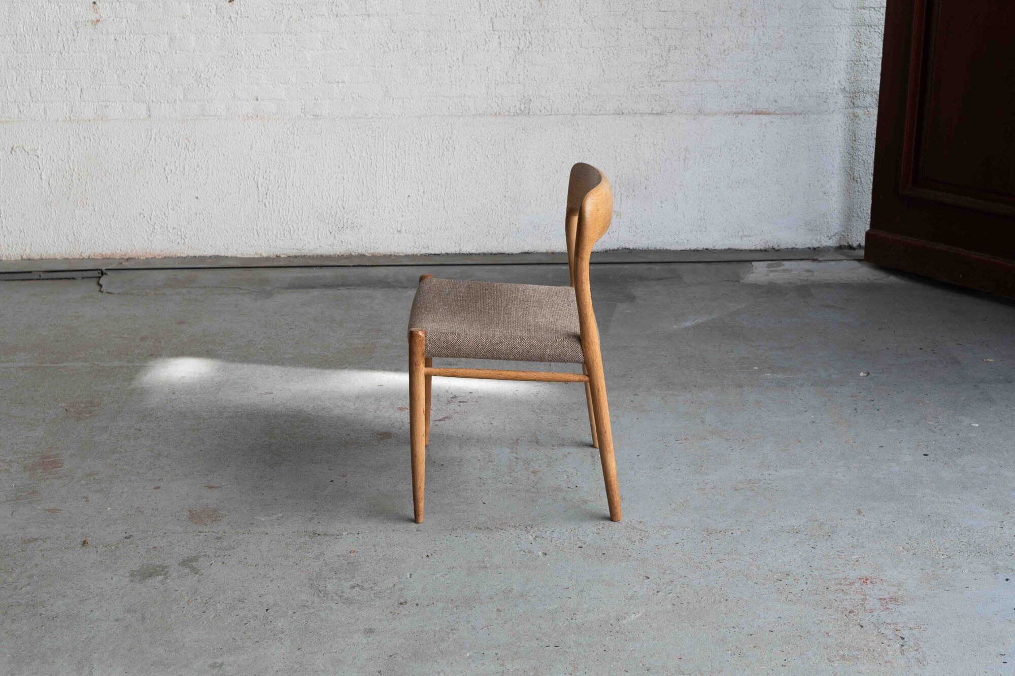 Set of 4 dining chairs 'model 75' by Niels Otto Moller