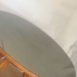 Round table
