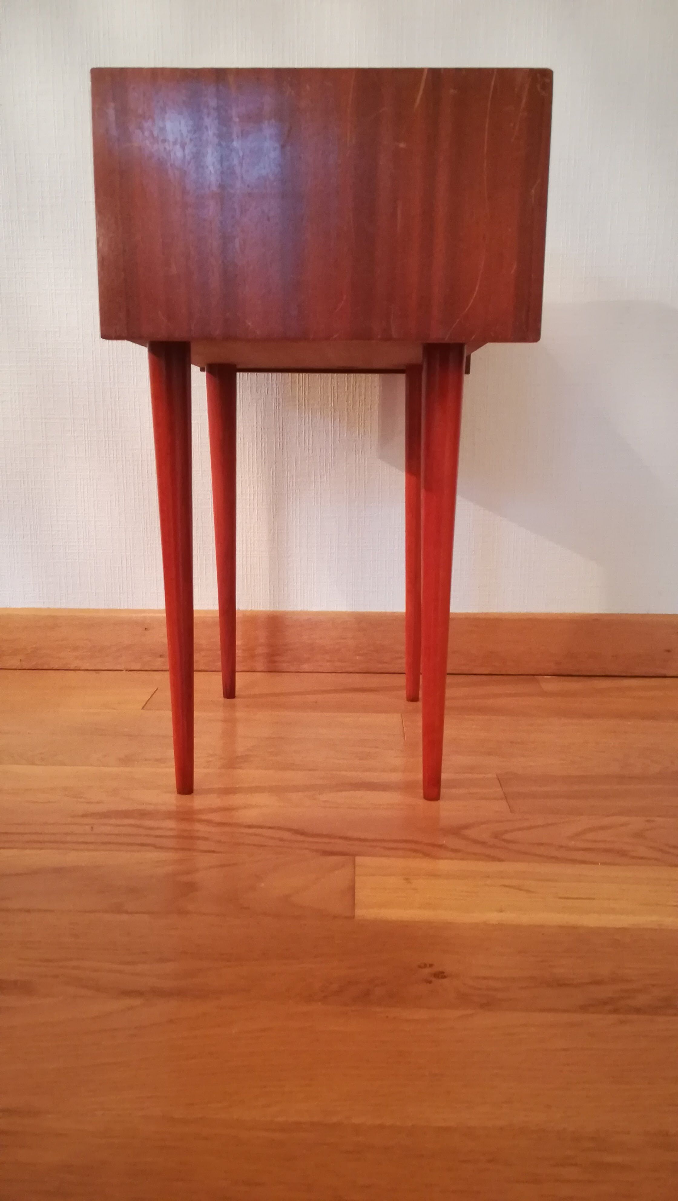 Bedside table
