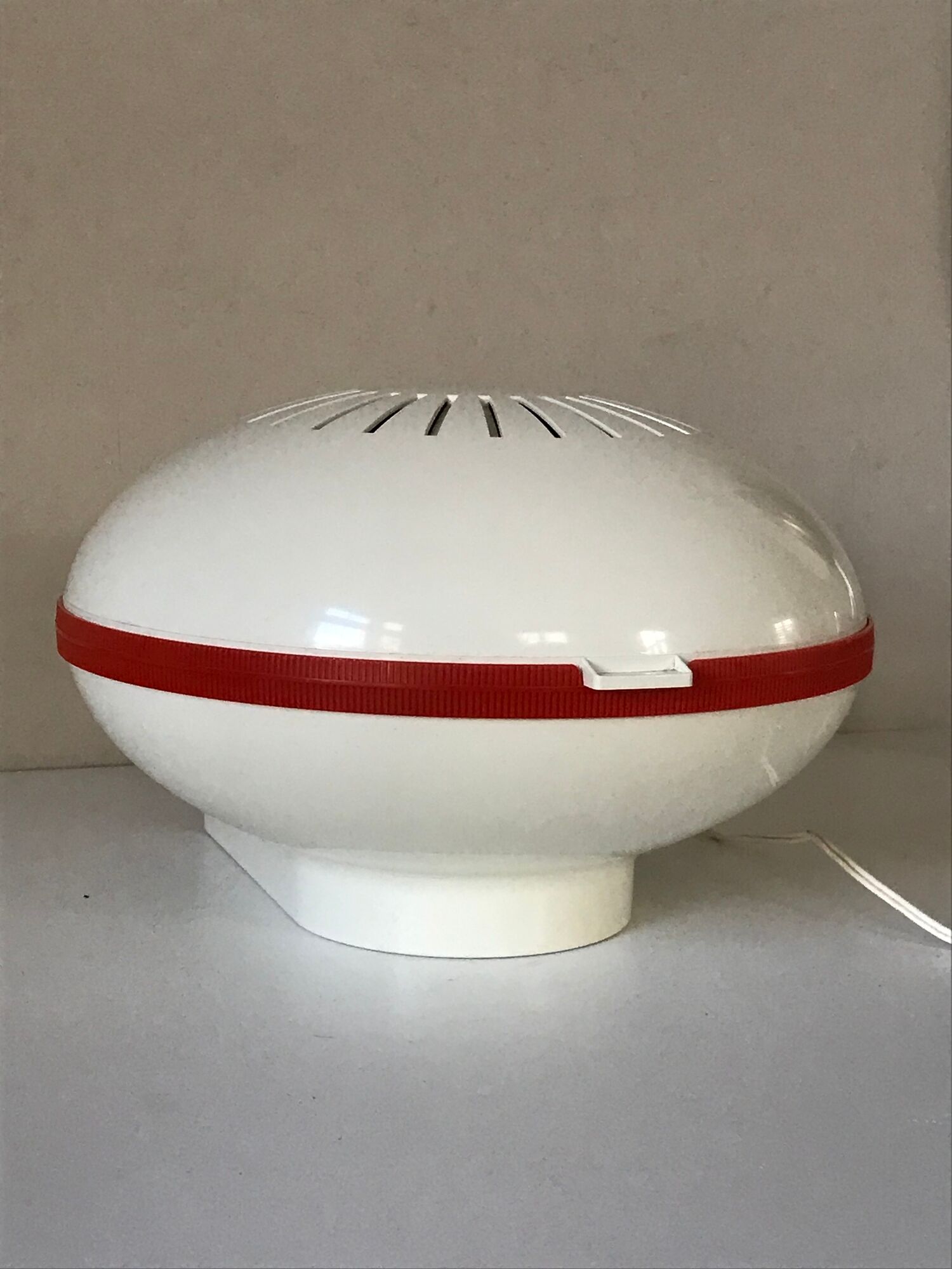 Hairdresser flair ufo vintage design Annees 70