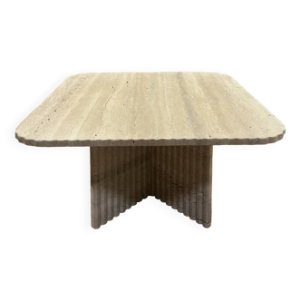Table basse carrée en travertin strié