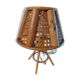 Rattan table lamp