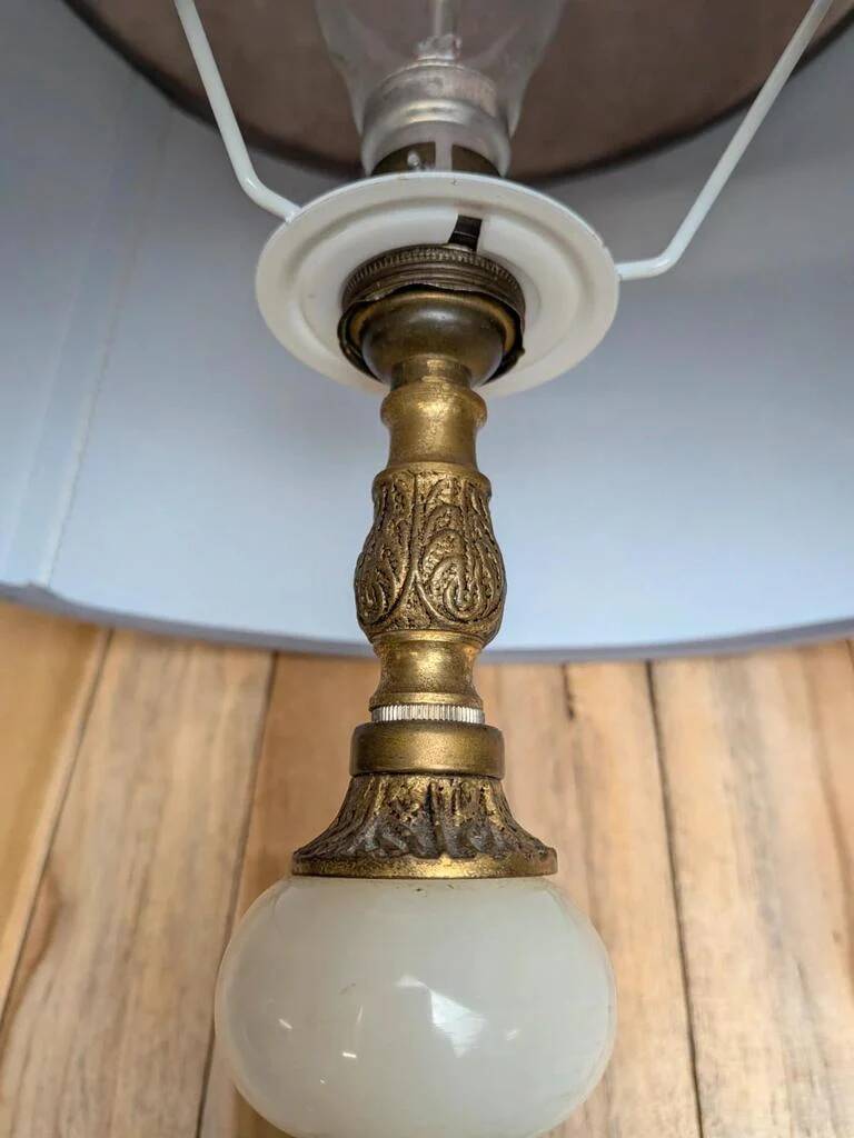 Vintage lamp base in onyx and brass